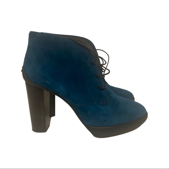 Tod's Suede Ankle Lace-Up Boots - Picture 2 of 4